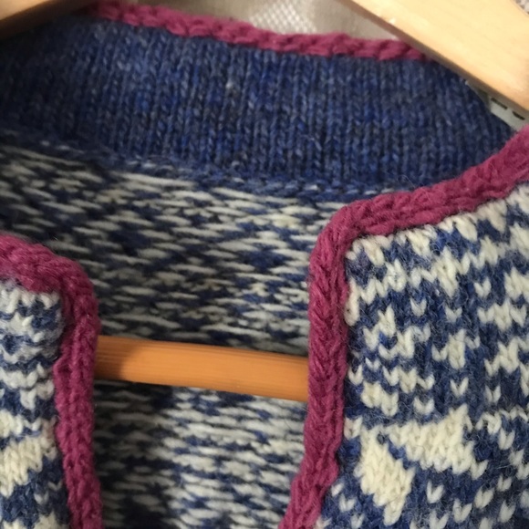 Exquisite Fair Isle Sweater - Picture 4 of 5